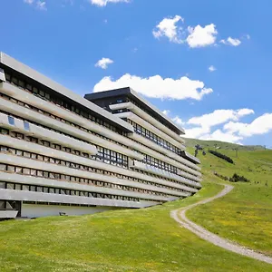 4* Апарт-отель Sowell Residences Pierre Blanche